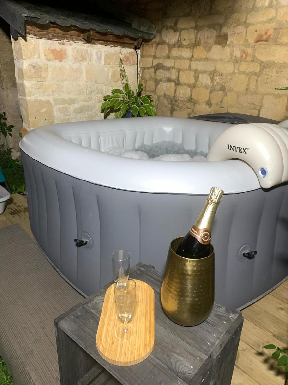 Bulles Et Belle Etoile Spa Proche De Caen Sainte-Croix-Grand-Tonne Exterior photo